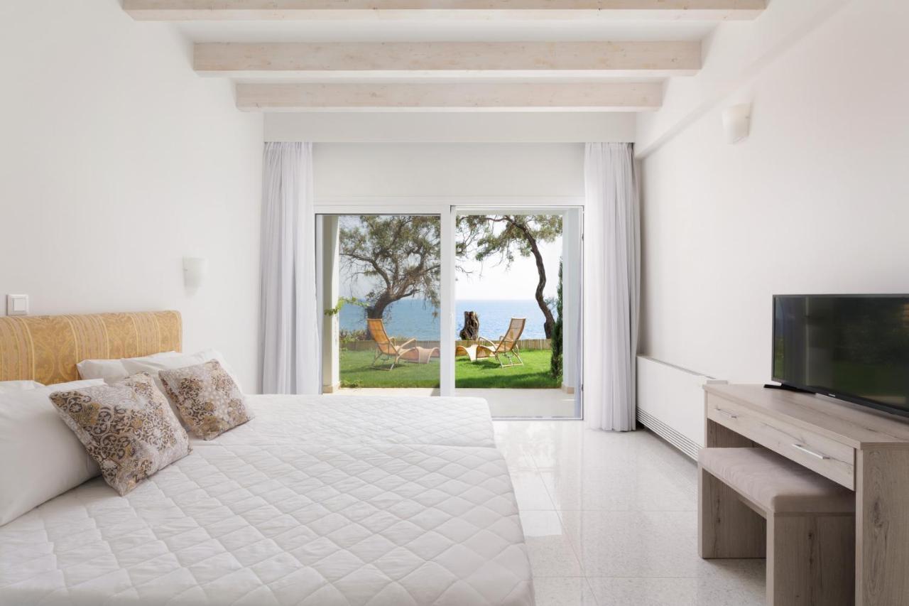 Nisos Villas Corfu Benitses  Exterior photo